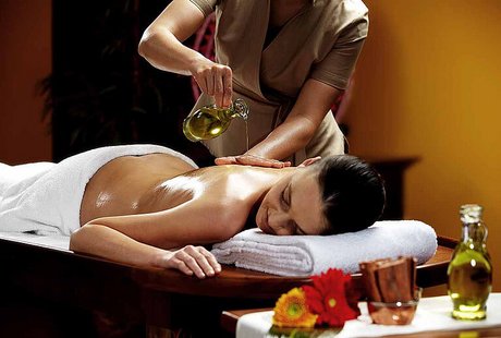 Ayurveda massage at centrovital Ayurveda Center
