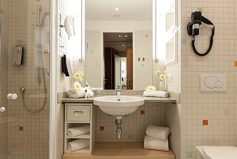 Bathroom of a Superior Room at centrovital Hotel Berlin