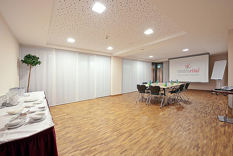 Conference room with daylight at centrovital Berlin
